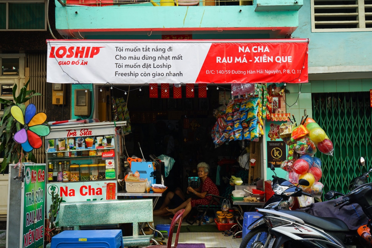 Chiến dịch quảng cáo ngoài trời thông minh và rất đời của Loship 1