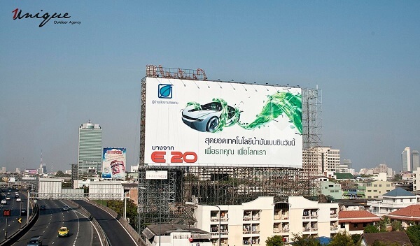 Khám phá thế giới quảng cáo ngoài trời đặc sắc tại Thái Lan 3